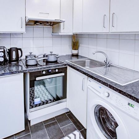 Hyde Park Apartment 2 Bedroom Лондон Екстер'єр фото