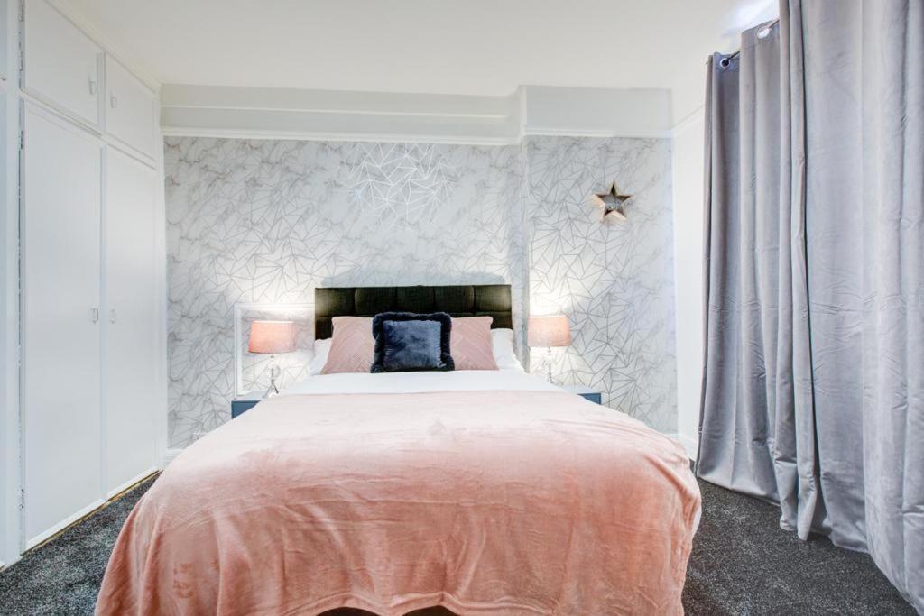 Hyde Park Apartment 2 Bedroom Лондон Екстер'єр фото